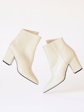 Sergio Rossi Calf Leather Ankle Boots NWOT size 39